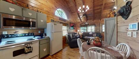 Cabin, 1 Bedroom | Private kitchen | Fridge, coffee/tea maker