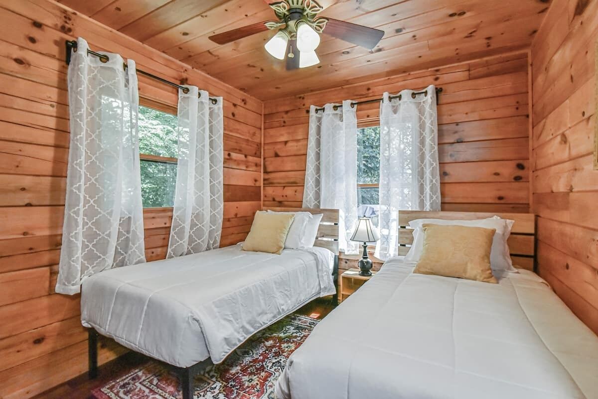 3 Schlafzimmer, Bügeleisen/Bügelbrett, Reisekinderbett, kostenloses WLAN