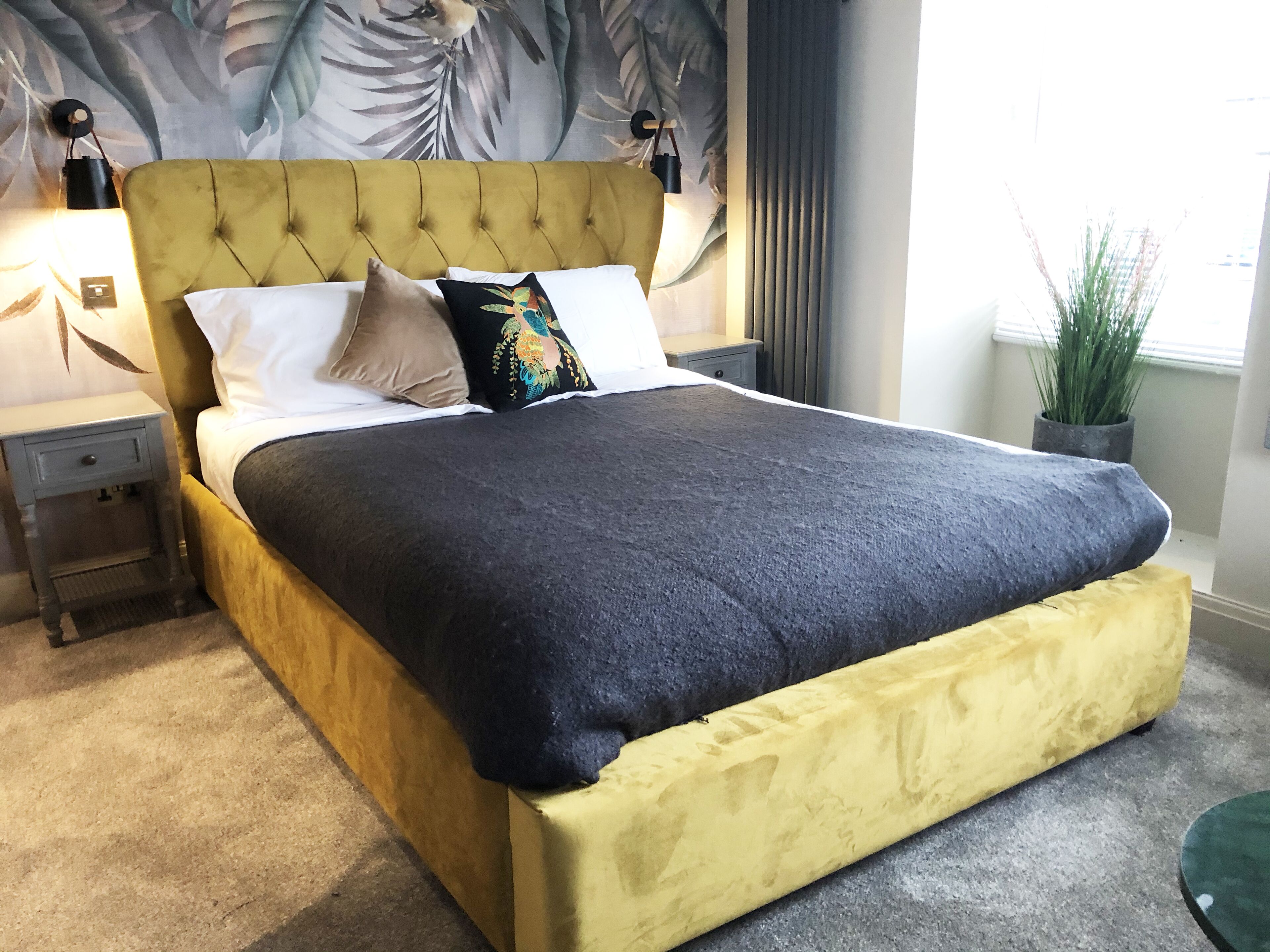 Deluxe Double Room | Premium bedding, free minibar, desk, laptop workspace