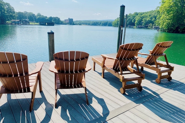 Perfect place to relax anytime of year.