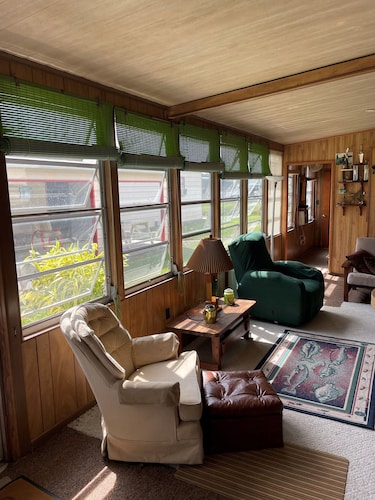 Retreat for tournament fishermen and hunters.