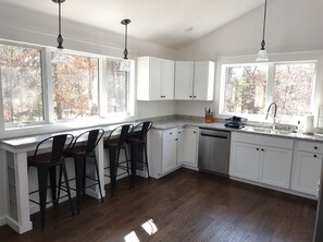 Fridge, microwave, oven, stovetop - Golfers Paradise | Private Practice Facility | Near Sand Valley Golf Resort (Nekoosa)