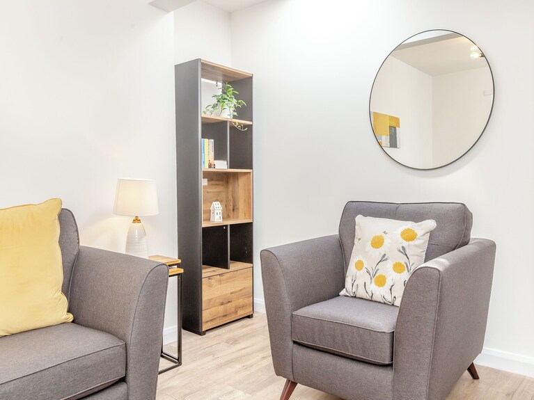 2 Bedroom Accommodation In Inverness - Inverness
