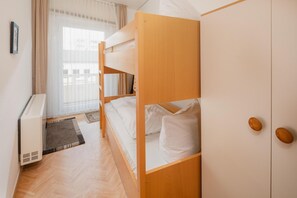 2 bedrooms, free WiFi