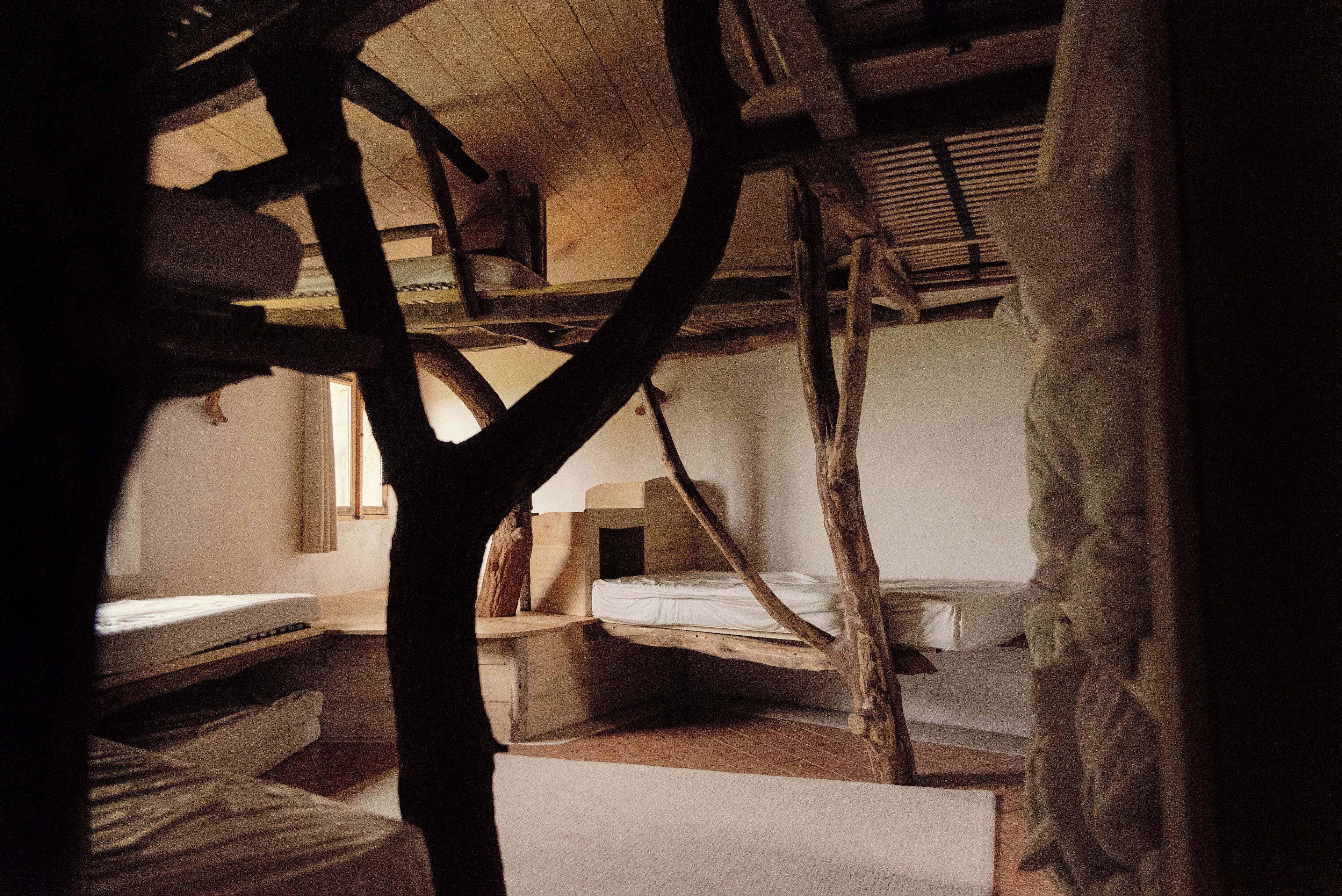 4 Schlafzimmer, Bügeleisen/Bügelbrett