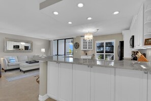 TV connectée, chaßne hi-fi, imprimantes