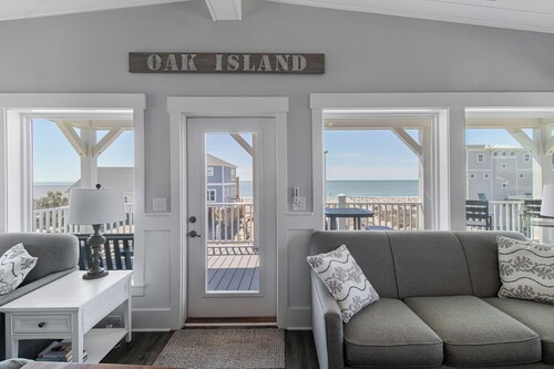 Gather at the Beach! | Ocean Views | Elevator