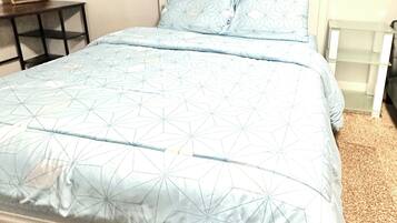 1 habitación, escritorio, tabla de planchar con plancha y wifi gratis