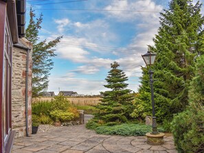 Property grounds - 3 bedroom accommodation in Fisherford, near Inverurie (Fisherford, near Inverurie)