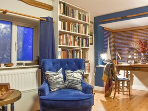 Interior - 4 bedroom accommodation in Whitby (Whitby)