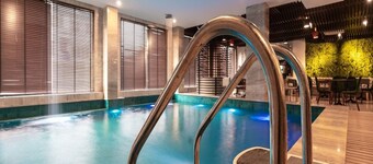 โรงแรมสโนว์แลนด์ ศรีนคร