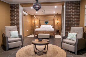 Interior - Absolute Beachfront Luxury & Serenity: Wonga Belle (Wonga)