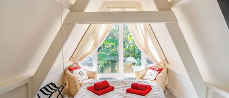 4 habitaciones, wifi gratis y ropa de cama