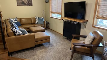 Smart-TV, videospill, DVD-spiller og bøker