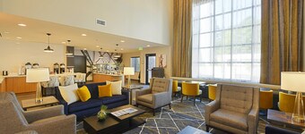 1 Bedroom | Free Breakfast. Gym. Business Center