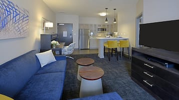 TV, DVD player, offices