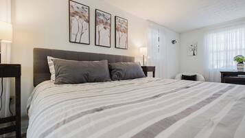 2 Schlafzimmer, Schreibtisch, WLAN, Bettwäsche