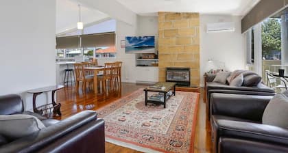 3 bedroom, 2 bathroom townhouse in CBD