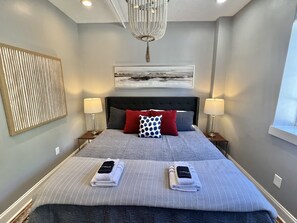 2 bedrooms, iron/ironing board, WiFi, bed sheets