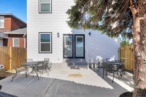 Bourbon House 3 - Expo Center - Large Groups