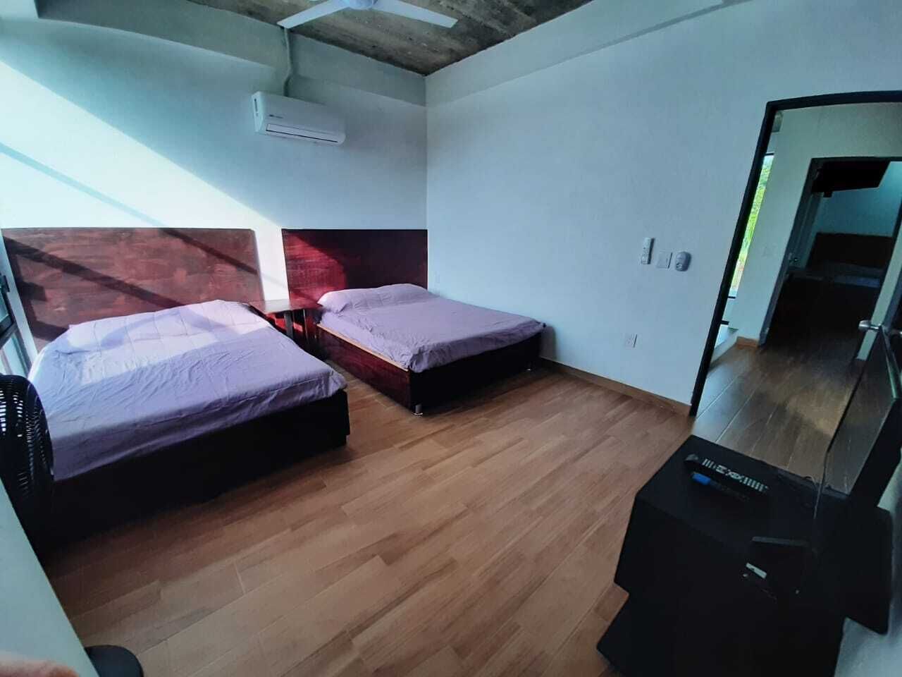 3 室のベッドルーム、WiFi