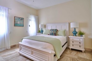 2 Schlafzimmer, Bügeleisen/Bügelbrett, Reisekinderbett, WLAN