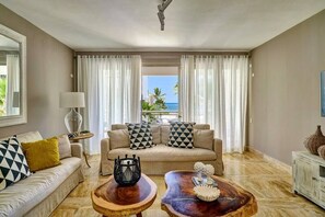 Télévision, espaces bureaux