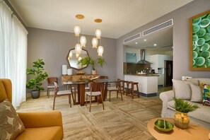 Televisio, suoratoistopalvelut, työhuone