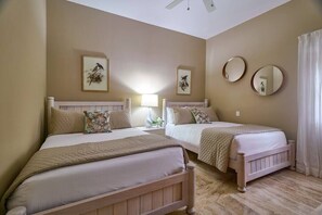2 bedrooms, iron/ironing board, travel cot, WiFi