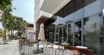 SAAT Residence @ Rose Apple Square - walking distance to downtown & old market