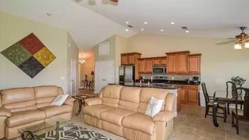 Smart TV, table tennis, stereo