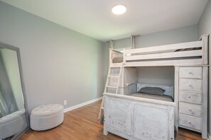 3 dormitorios, wifi gratis, ropa de cama