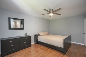 3 habitaciones, wifi gratis y ropa de cama 