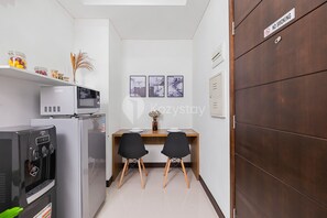 Apartment, 1 Bedroom | Dining room - ORCHID by Kozystay (Jakarta)