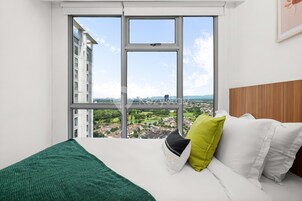 2 habitaciones, tabla de planchar con plancha y wifi gratis 