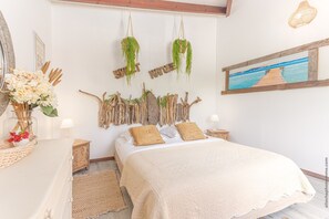 3 chambres, fer et planche à repasser, accès Internet, draps fournis