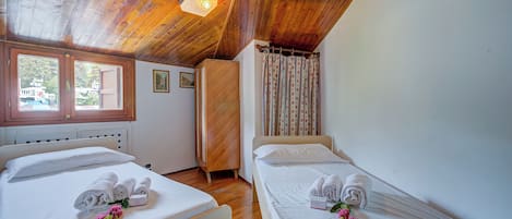 2 habitaciones y caja de seguridad en la habitación
