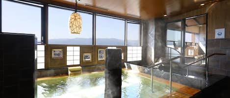 Sauna, hot tub, hot springs