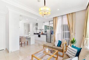 Apartment, 1 Bedroom | Living area