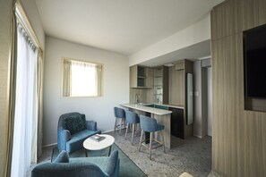 Basic Suite | In-room safe, desk, laptop workspace, blackout drapes - fav TOKYO NISHINIPPORI (Tokyo)