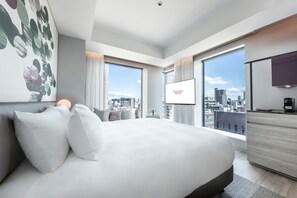 Premium bedding, in-room safe, blackout curtains, iron/ironing board