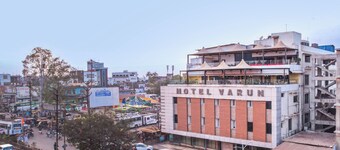 Hotel Varun