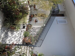 Appartement, 2 chambres, terrasse, vue sur la ville | Extérieur