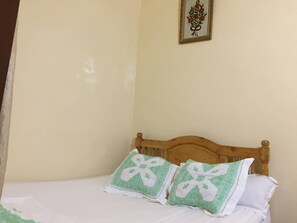 บ้านพัก, หลายห้องนอน, พร้อมสิ่งอำนวยความสะดวกสำหรับผู้พิการ, ระเบียง | 8 ห้องนอน