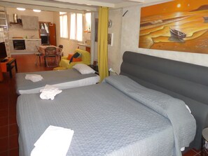 Ferienhaus, 2 Schlafzimmer, Balkon, Gartenblick | 2 Schlafzimmer
