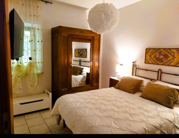 2 bedrooms