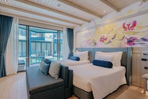 Blackout drapes, soundproofing, bed sheets - Hotel Tide Phuket (Ratsada)