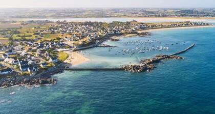 La BĂątisse du Dolmen Clara, 7 personnes, SPA & piscine