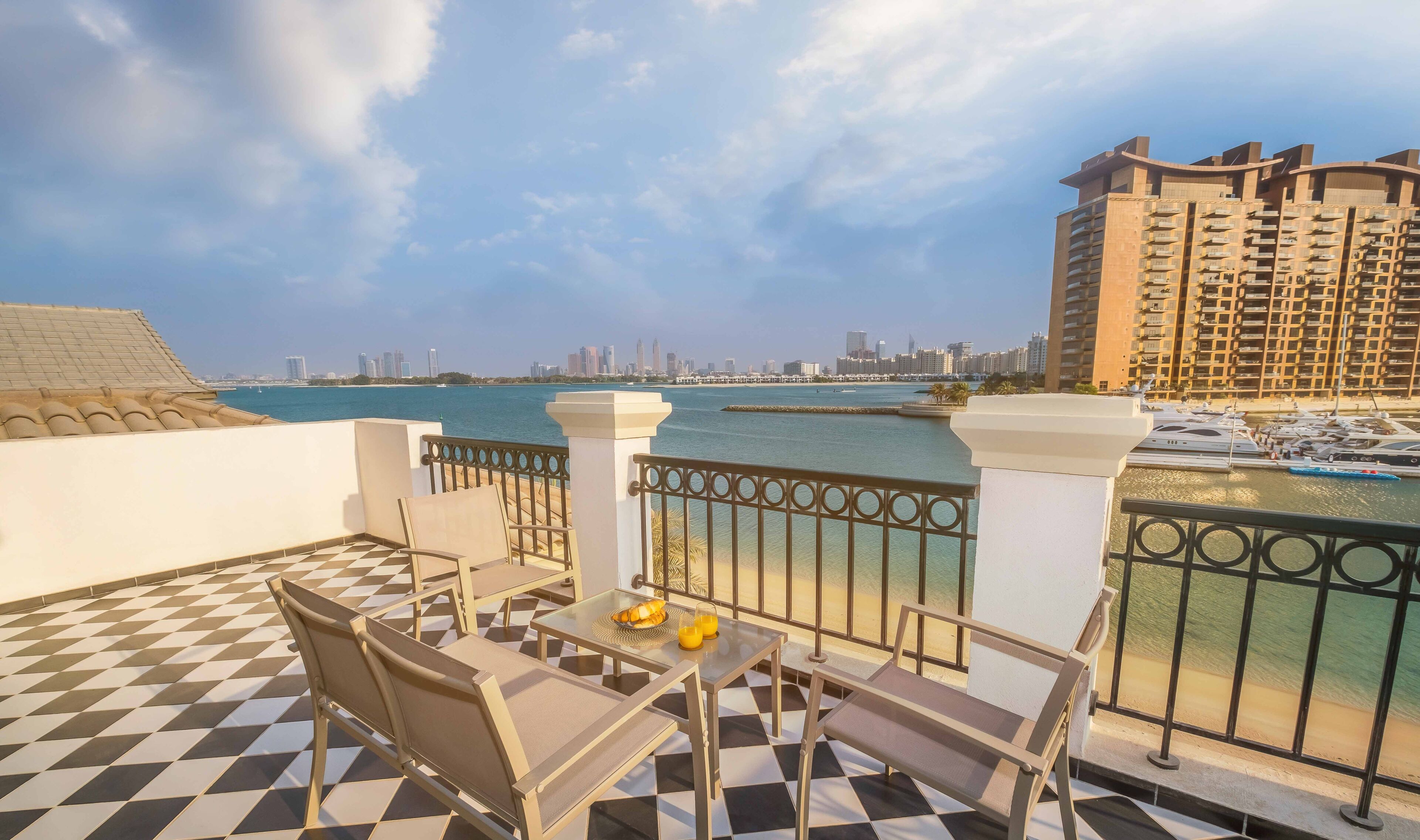 Photo - LUX The Luxury Sunny Shores Palm Villa