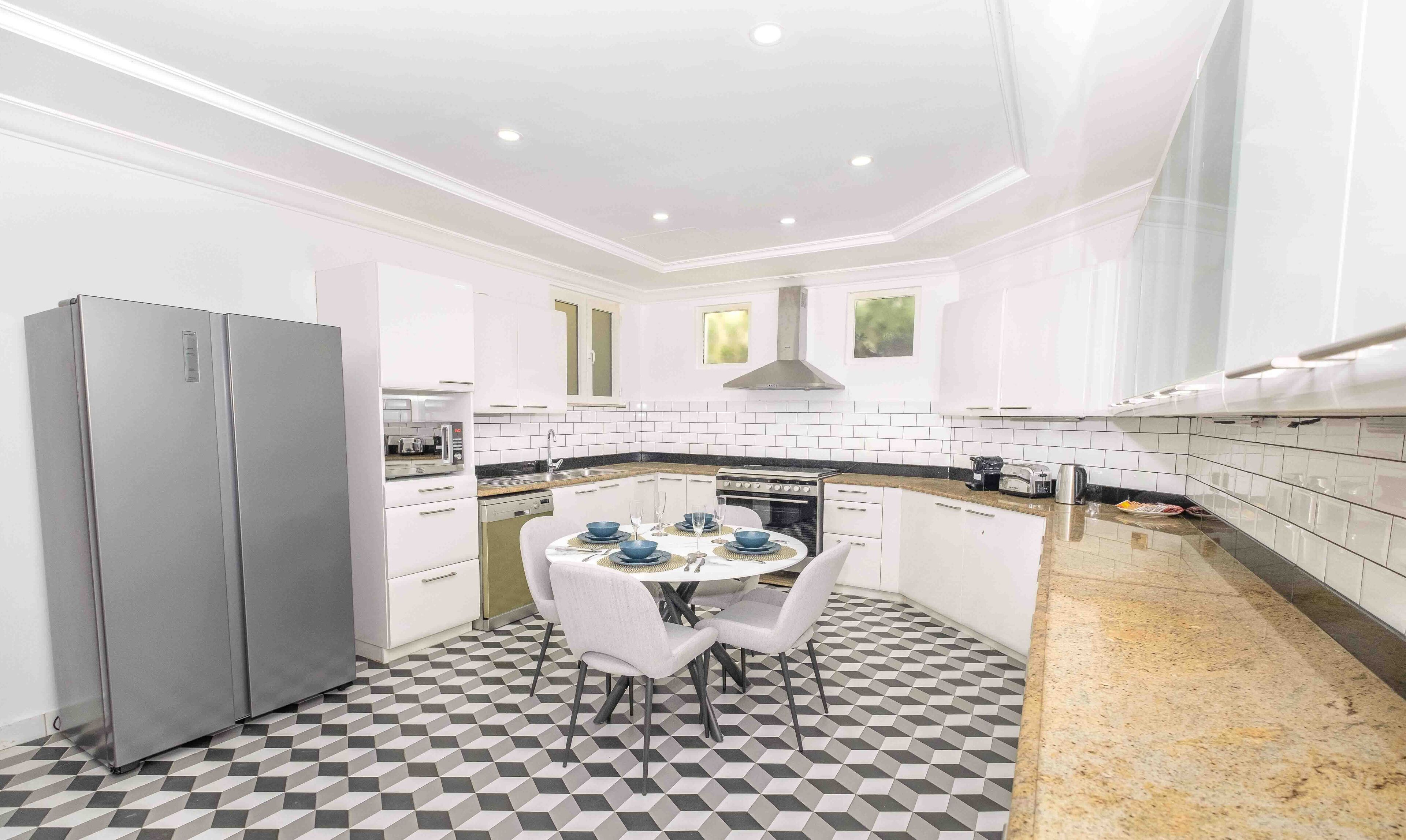Photo - LUX The Luxury Sunny Shores Palm Villa